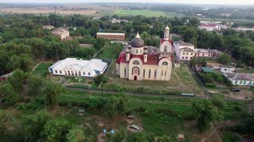 Храм в Городовиковске с высоты