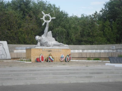 Городовиковск мемориал